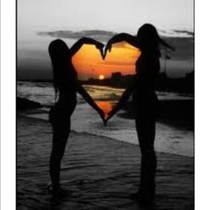 Meet your Posher, Joi